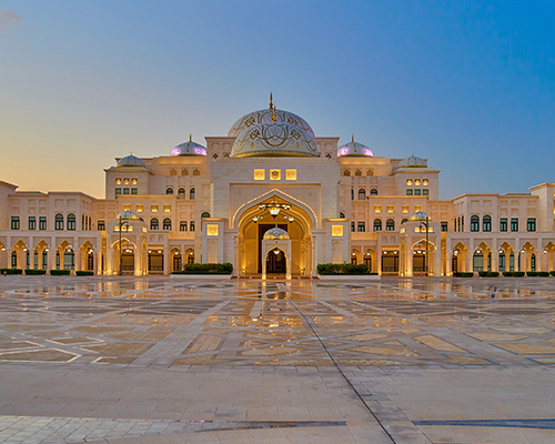Top 7 Luxury Experiences in Abu Dhabi You Can’t Miss